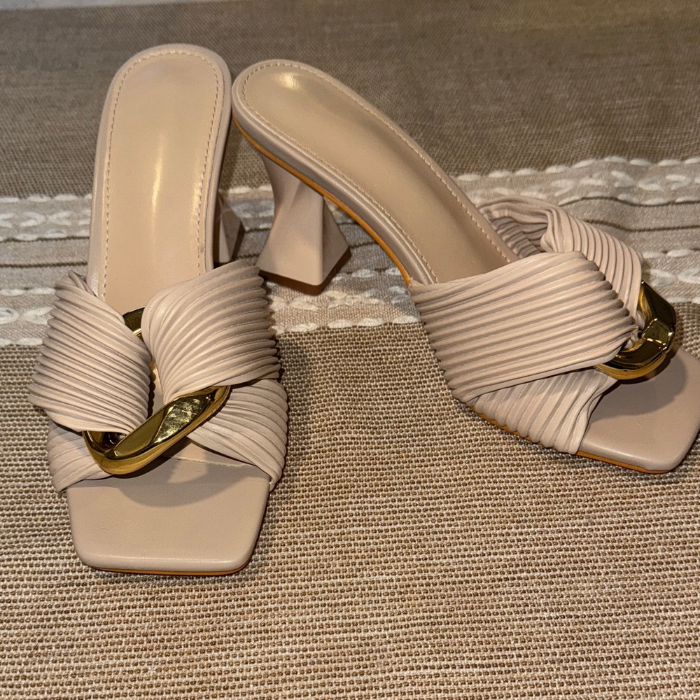 Elegant Beige Women's Heels